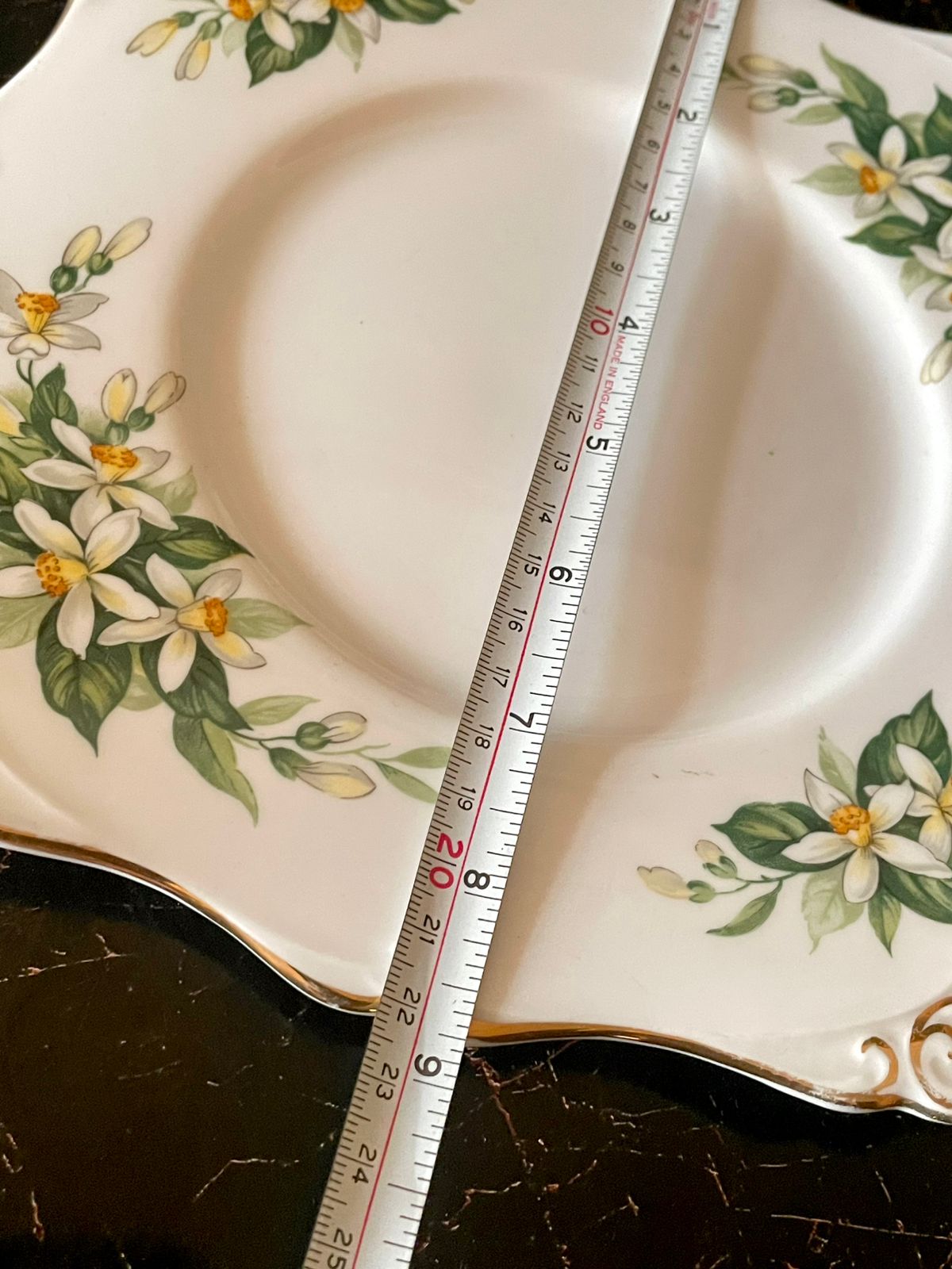 Tuscan Fine English Bone China “Bridal Flower – Orange Blossom” Square Plate – England