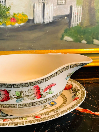 Johnson Bros Gravy Boat with Underplate – Made in England