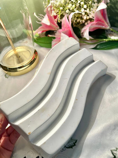 White Triple-Section Wavy Serving Dish 25cm