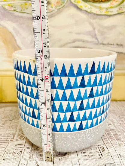 Blue Geometric Ceramic Planter – Modern Nordic Decor