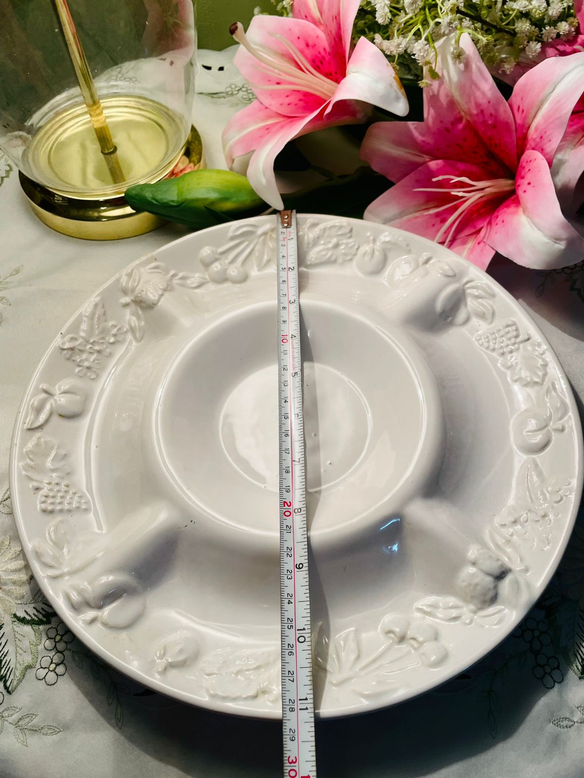 White Embossed Fruit Serving Platter – 11 Inch
