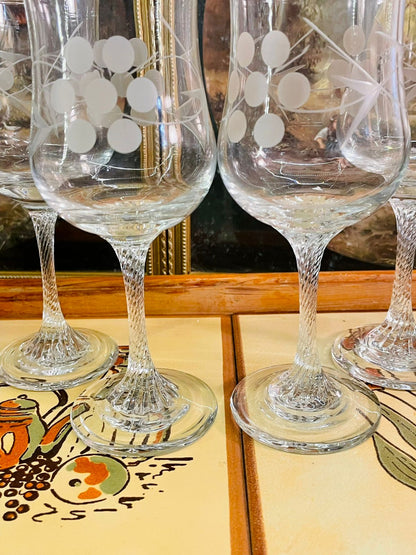 Vintage Etched crystal Glasses – Set of 4 | Twisted Stem Design
