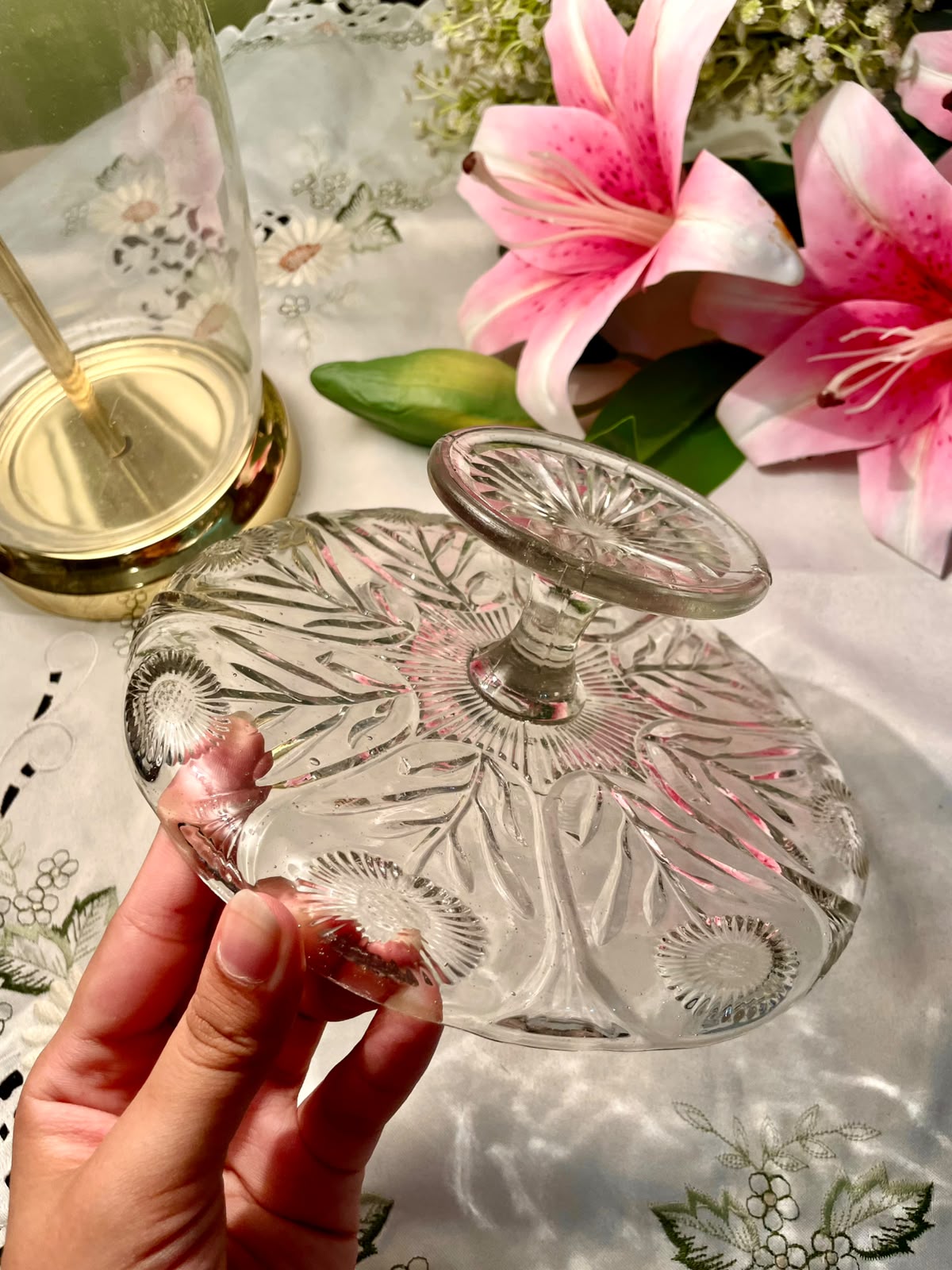 Floral Pressed Crystal 2 pounds cake stand