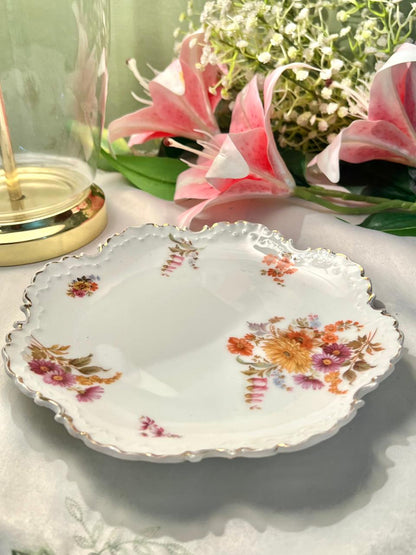 Monbijou Bavaria Floral Gold-Trim Plater 20cm