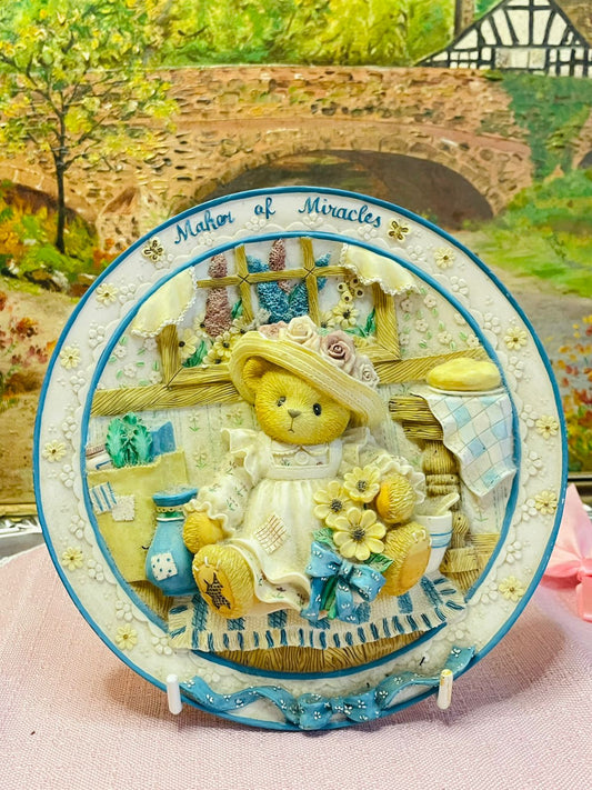 Vintage Teddy Bear Decorative Wall Plate – Cute Nursery or Collector’s Wall Decor