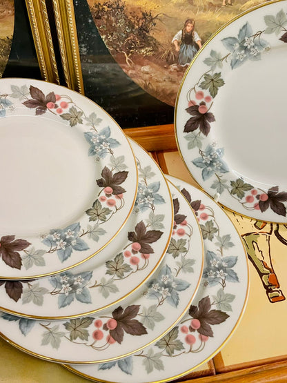 Set of 5 - Royal Doulton Quarter Plates – Fine Bone China, England