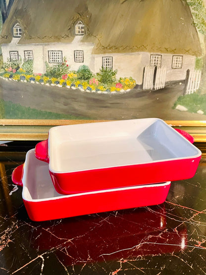 baking dish set, rectangular ceramic tray, porcelain bakeware, red white oven dish, lasagna baking dish, casserole dish, oven safe tray, kitchen bakeware, ceramic baking dish with handles, cookware serving tray

