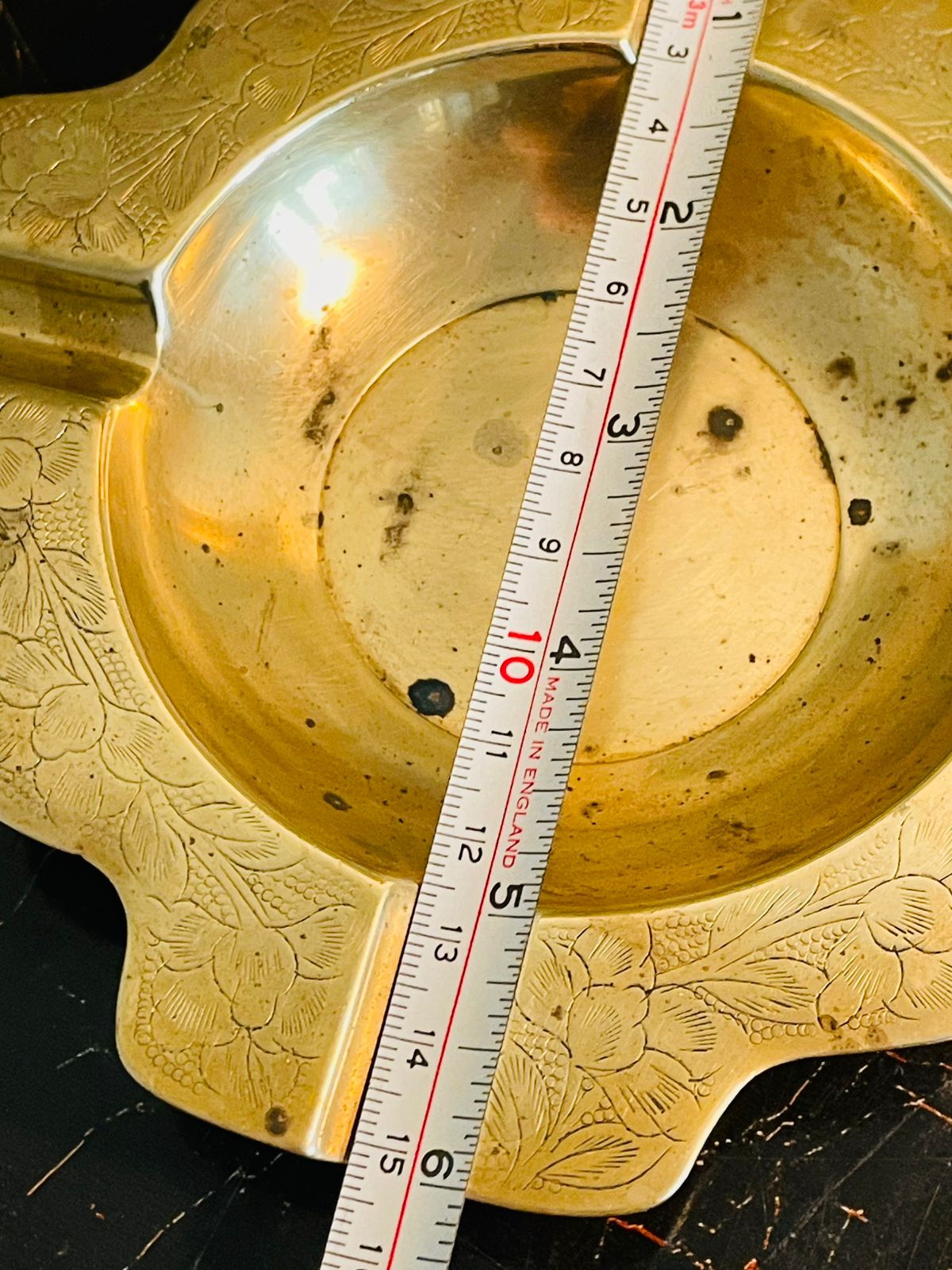 Engraved Brass Ashtray – Vintage Floral Scalloped Design