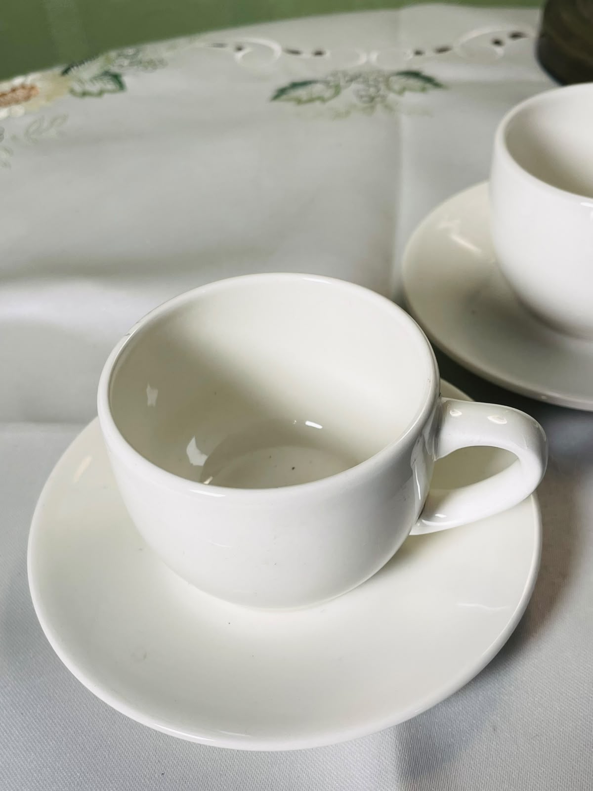 Vintage White Italian Coffee Cup & Saucer 4-Piece Set 8 cm
