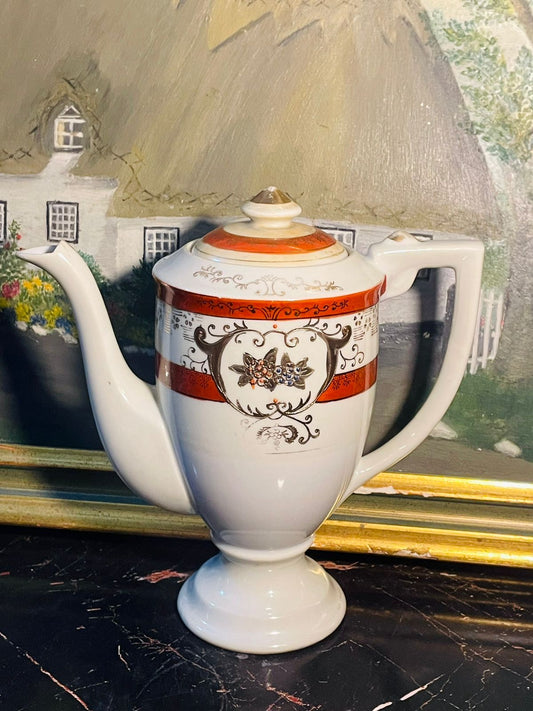 vintageporcelain, floralteapot, antiquechina, goldtrimteapot, victoriandecor, englishteapot, collectablevintage, teatimeessentials, sunsetkitchenfinds, cottagecoredecor, porcelainlove, teatimevibes