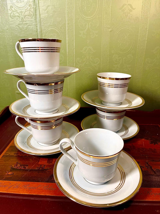 The Home Store Gold Rim Porcelain Tea Cup & Saucer Set | 6 Persons
