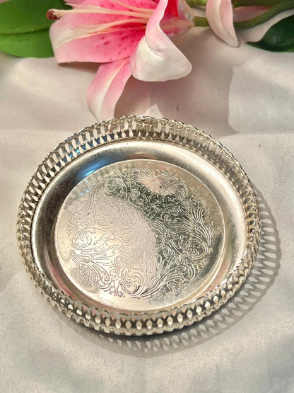 Queen Anne Silver Pierced Serving Tray Approx. 13 cm