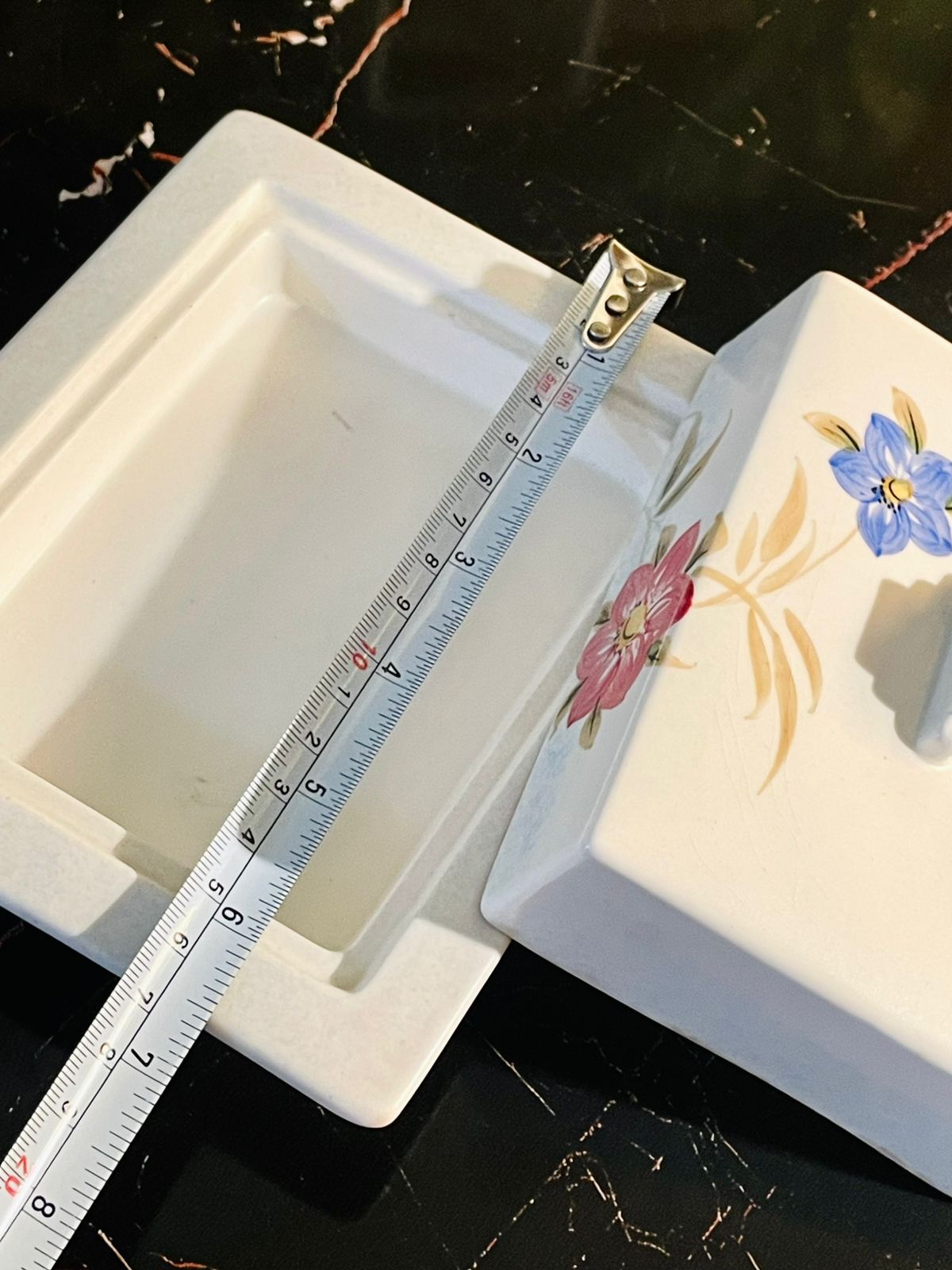 Ceramic Butter Dish with Lid – Hand-Painted Blue Floral Design