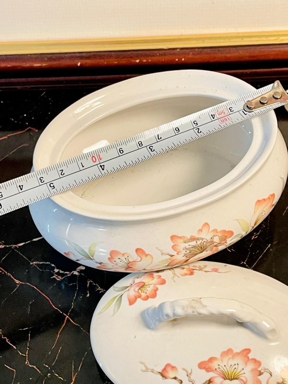 Vintage Floral Ceramic Serving Bowl with Lid – Hand-Painted