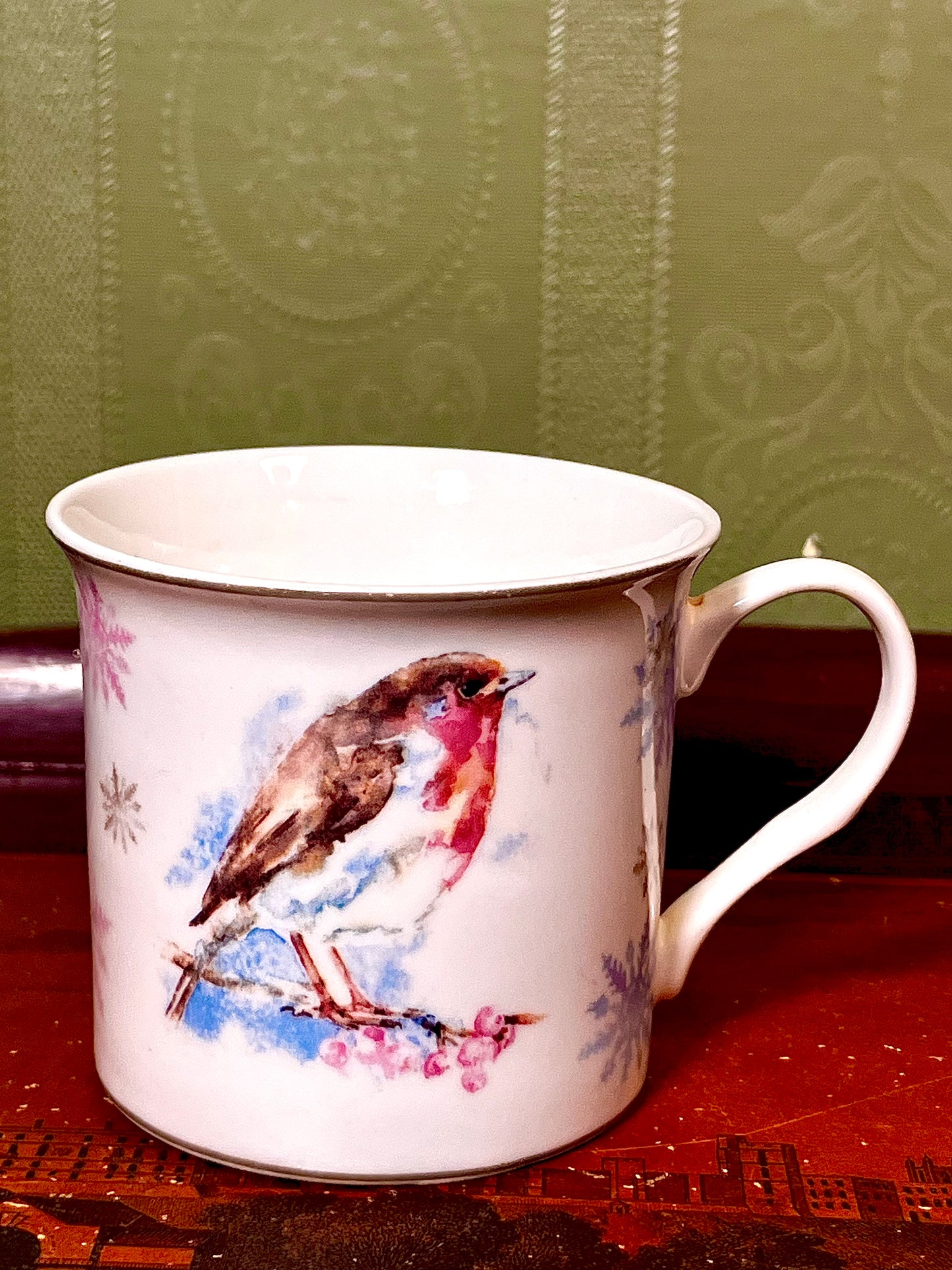 Jennifer Rose Winter Robin Fine China Mug – Lesser & Pavey Watercolour Bird Christmas Mug