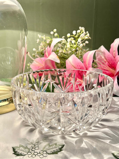 Vintage Clear Crystal Star-Cut Large Serving Bowl – Approx. 7 Inch