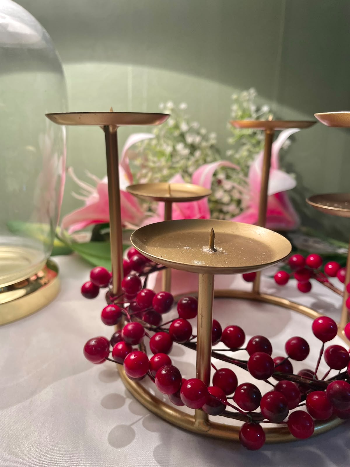 Gold 6-Arm Candle Holder with Red Berry Wreath 16 Inch