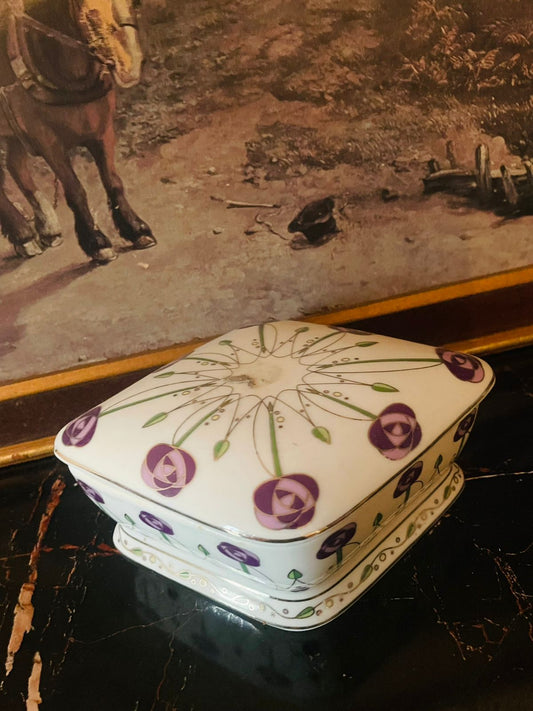 Vintage English Porcelain Trinket Box – Art Nouveau Violet Floral Design
