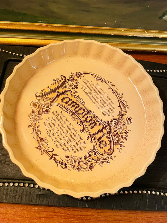 Vintage Pie Dish, Lasagna Dishe, Medium size, Oven Safe