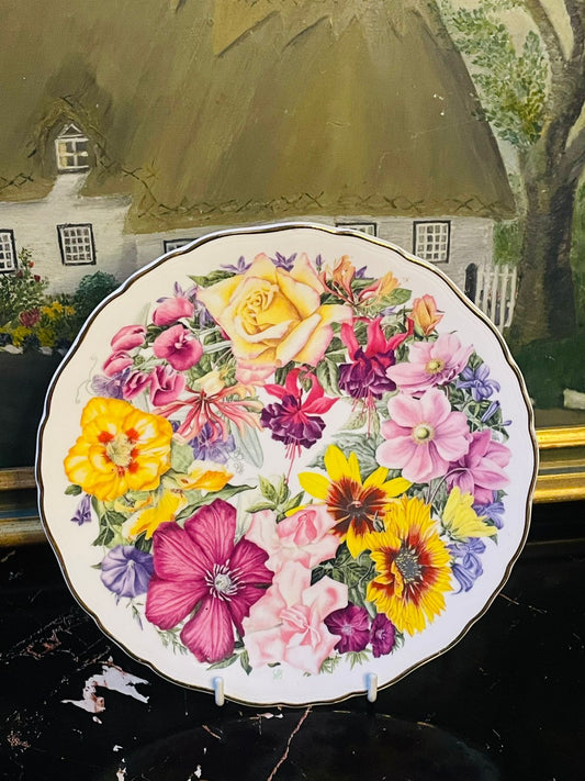 Royal Albert Collectors Wall Plate – Birthday Bouquet “ Display Plate 8.5" [Rare Find]
