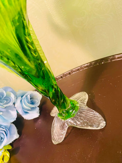 Vintage Green Crystal Lily Vase – 8 Inch Sculptural Floral Vase