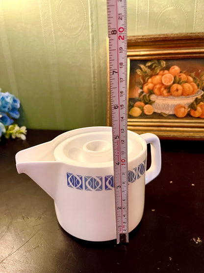 Vintage Ceramic Teapot with Built-In Strainer – White & Blue Geometric Tea Pot