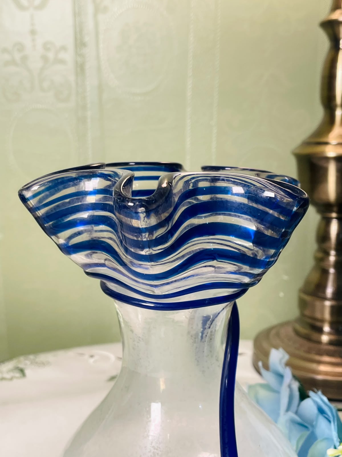 Vintage Blue Swirl Ruffle Art Glass Vase 18 cm