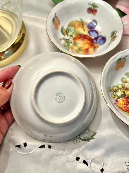 3-Piece Czechoslovakia Fruit Bowls 5 in Gold Rim