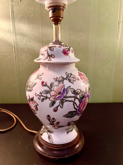 Vintage Floral Ceramic Hurricane Table Lamp