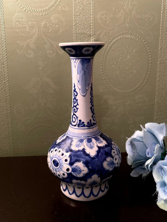 Blue White Ceramic Bud Vase 6 Inch