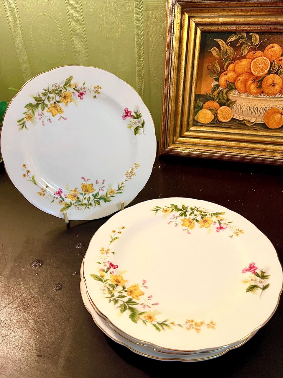 Royal Wessex Clementine Fine Bone China Plates Set of 4 – 6 Inch