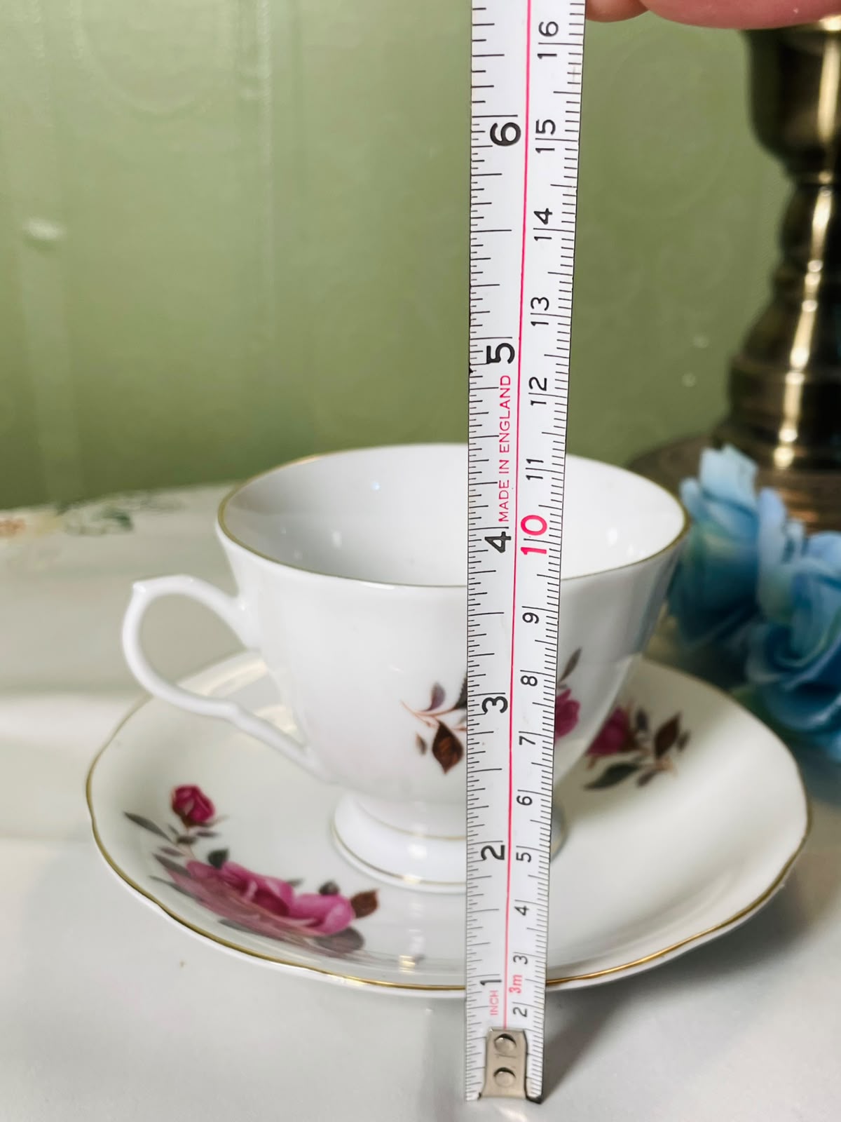 Vintage Pink Rose Gold-Trim Cup & Saucer 2-Piece Set 10 cm