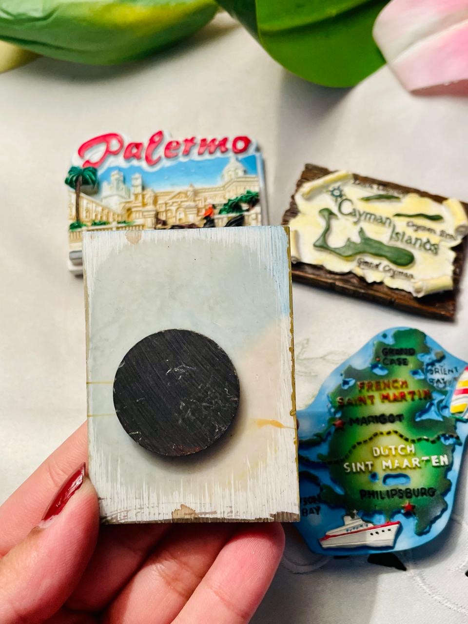 Fridge Magnet 4-Piece Travel Souvenir Decor Set Palermo Lisbon Cayman & St Martin