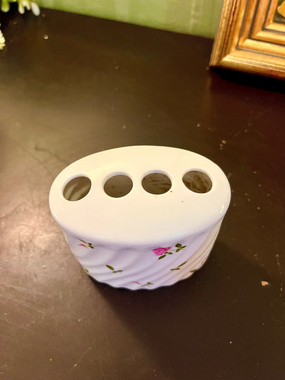 Vintage Rose Porcelain Toothbrush Holder – 3 Inch