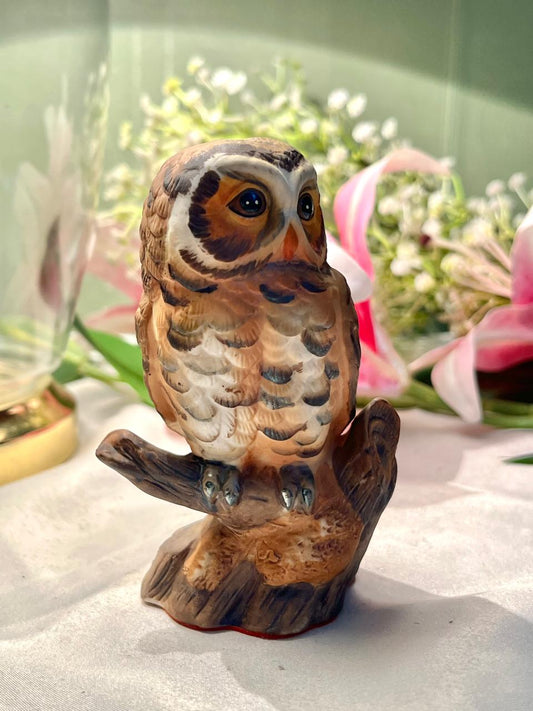 Brown Owl Ceramic Figurine on Branch 11.5cm - 1 Piece