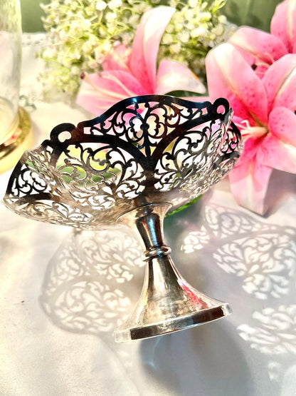 Queen Anne Sliver Pierced Pedestal Bowl 18 cm