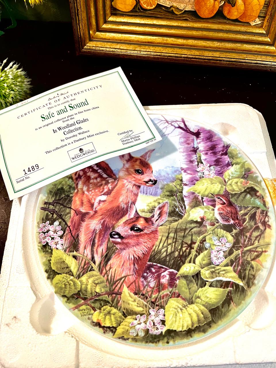 Wedgwood Boxed Decorative Plate Danbury Mint Woodland Glades Fawn Plate 20 cm