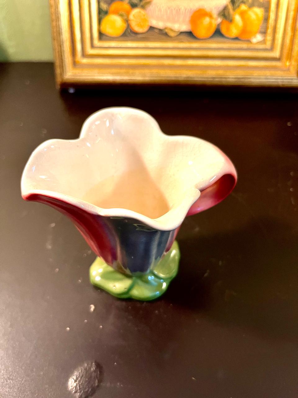 7 Inch Tulip-Shaped Ceramic Vase – Hand-Painted Floral Pottery