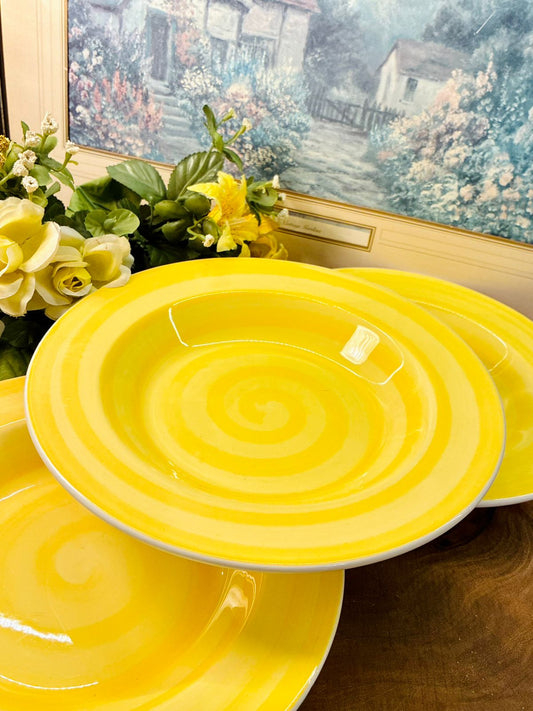 Vintage Yellow Swirl Deep Plater
