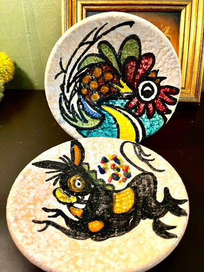 Vintage Textured Ceramic Plate with Whimsical Black Cat – 7 Inch