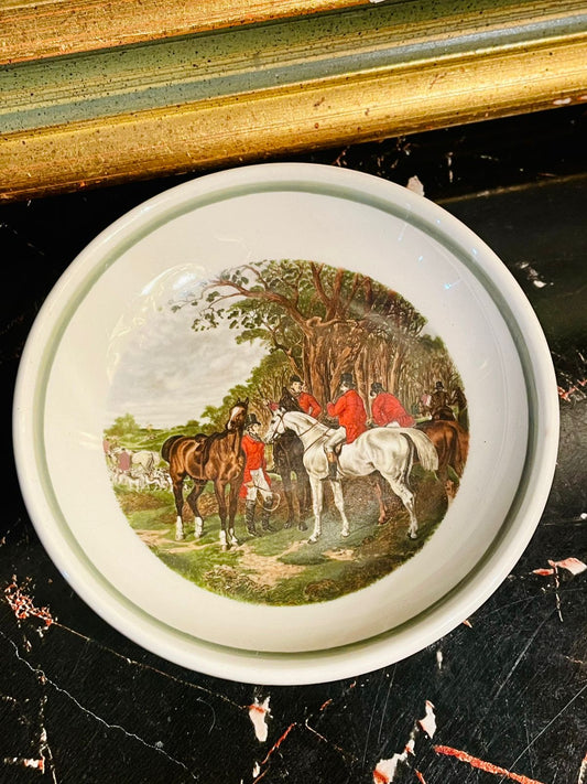 #VintageBowl #SampsonBridgwood #EnglandPottery #IronstoneDish #CollectibleCeramics #FoxHuntDecor #AntiqueBowl #EnglishPottery #DecorativeDish #VintageCollectibles
