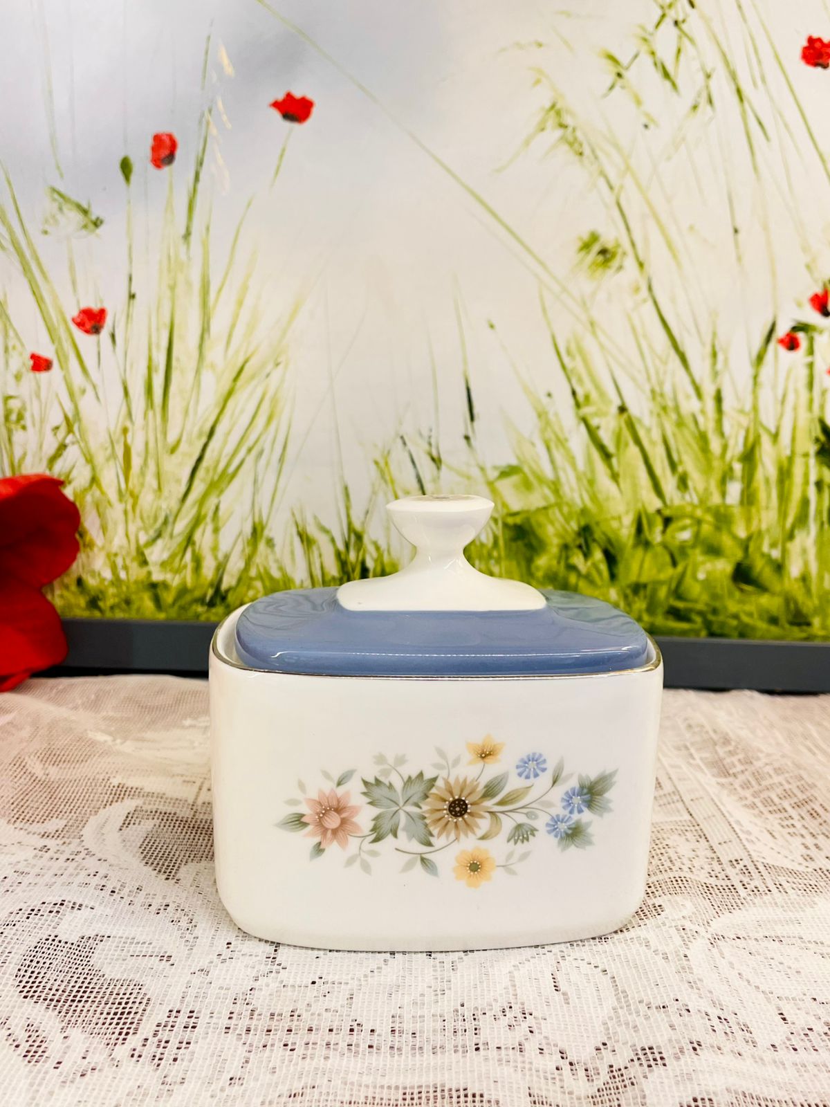 Royal Doulton Pastorale Bone China Lidded Jar