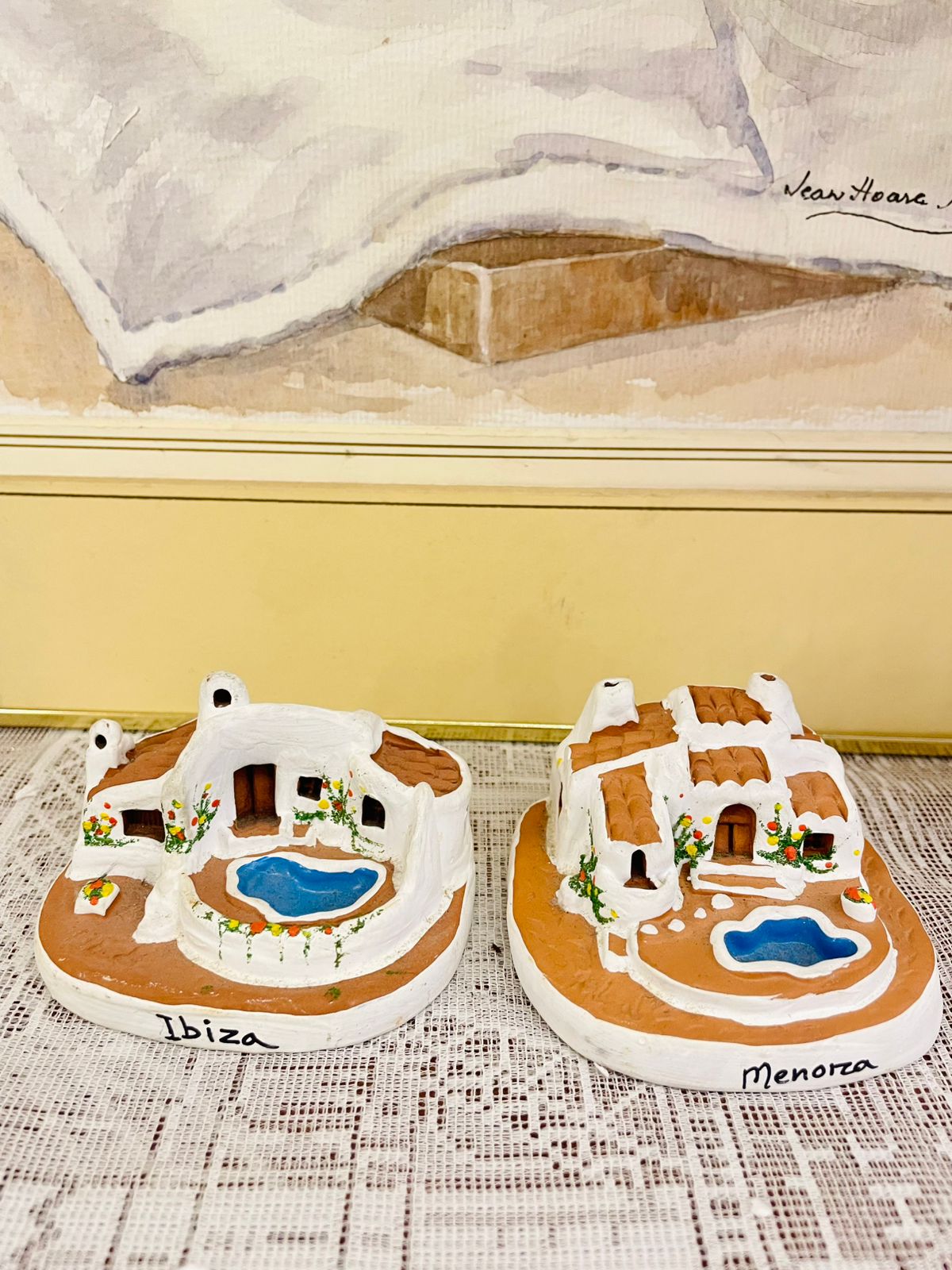 Hand-painted Ceramic Souvenir - "Ibiza & Menora" Villas with Pools – Unique Souvenir from the Mediterranean