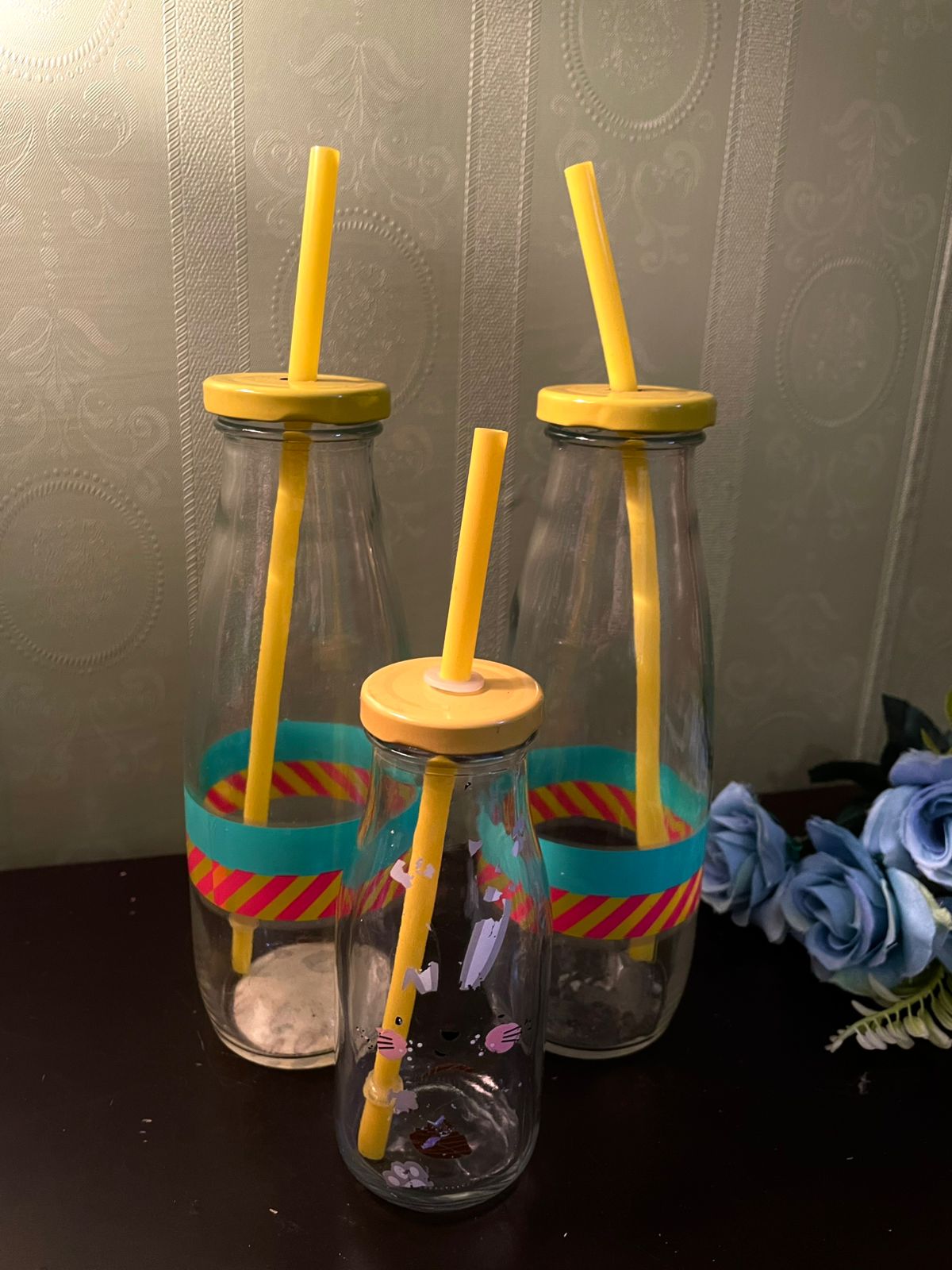 Set of 3 Glass Drinking Bottles with Straws – Reusable Milk Bottle Tumblers