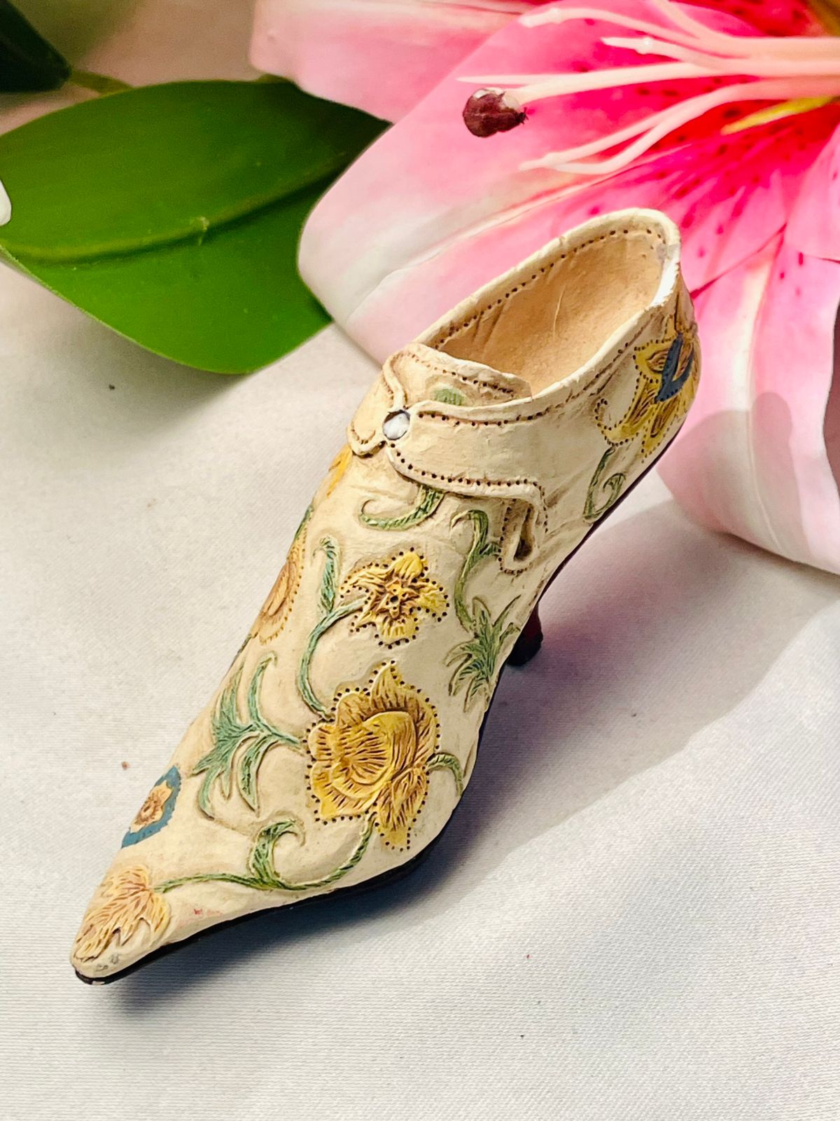 Vintage Floral Shoe Ornament / Miniature Slipper Approx. 12 cm Long