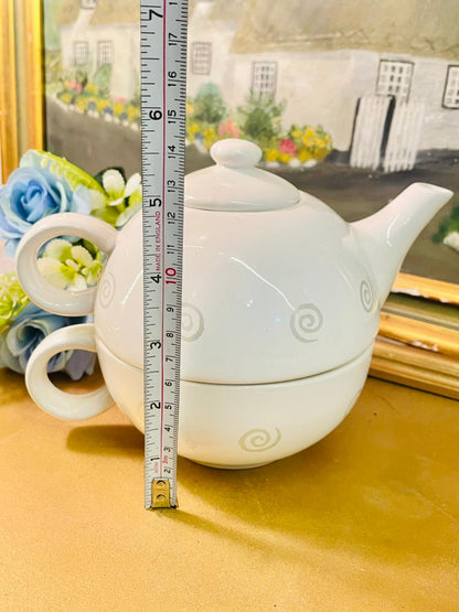 Stackable Spiral Tea-for-One Ceramic Set