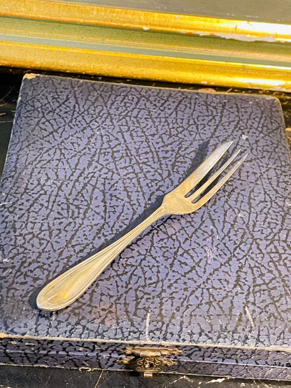 Vintage Silver-Tone Dessert Fork Set in Original Box (Set of 6)