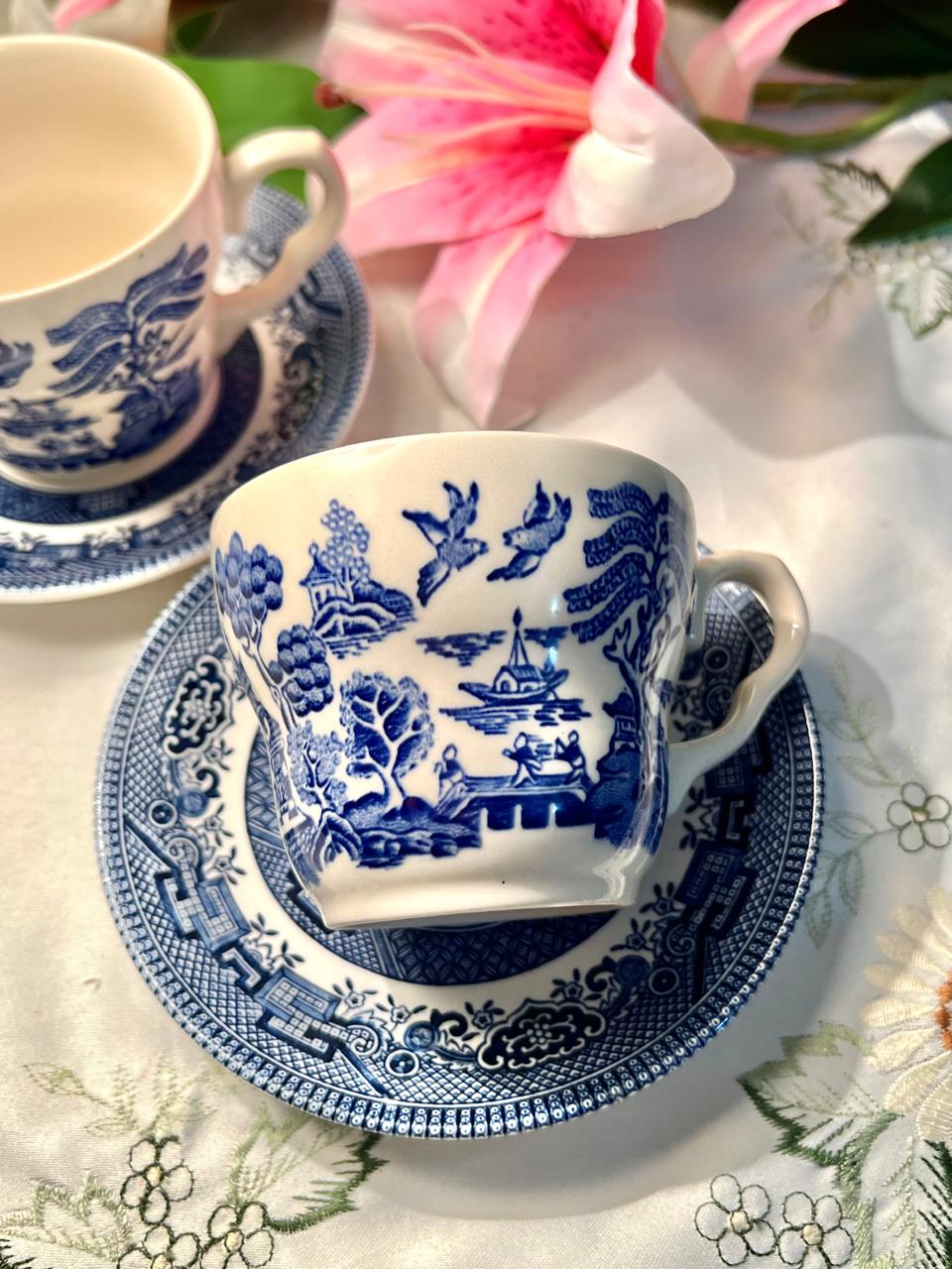 Churchill England Blue Scenic Cup & Saucer Set 4 Piece