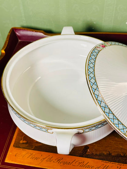 Paragon Burford English China Serving Bowl 9"