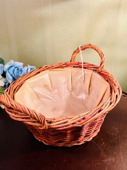 Round Wicker Basket with Waterproof Liner – Decorative Storage Basket